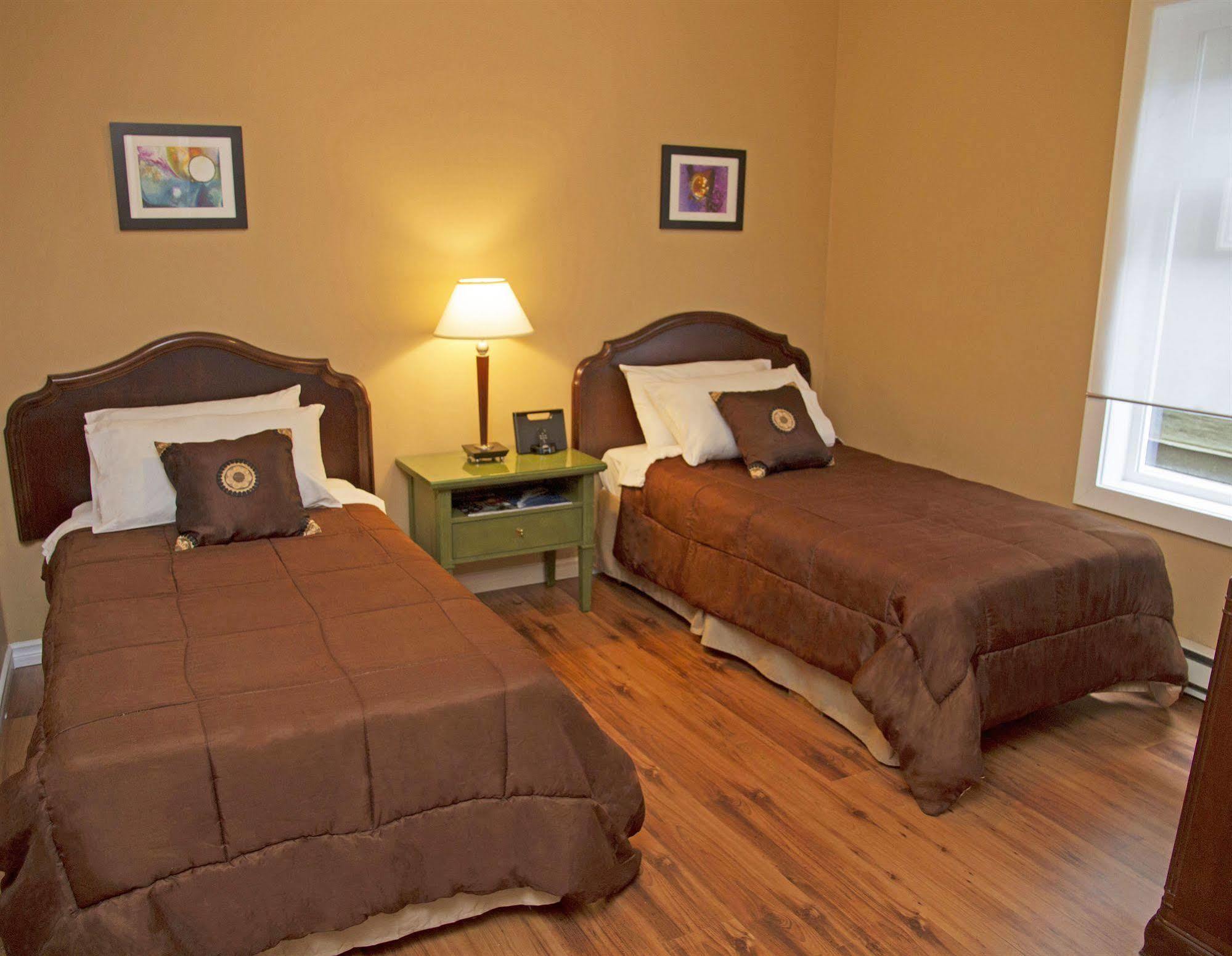 Hotel Squamish Esterno foto